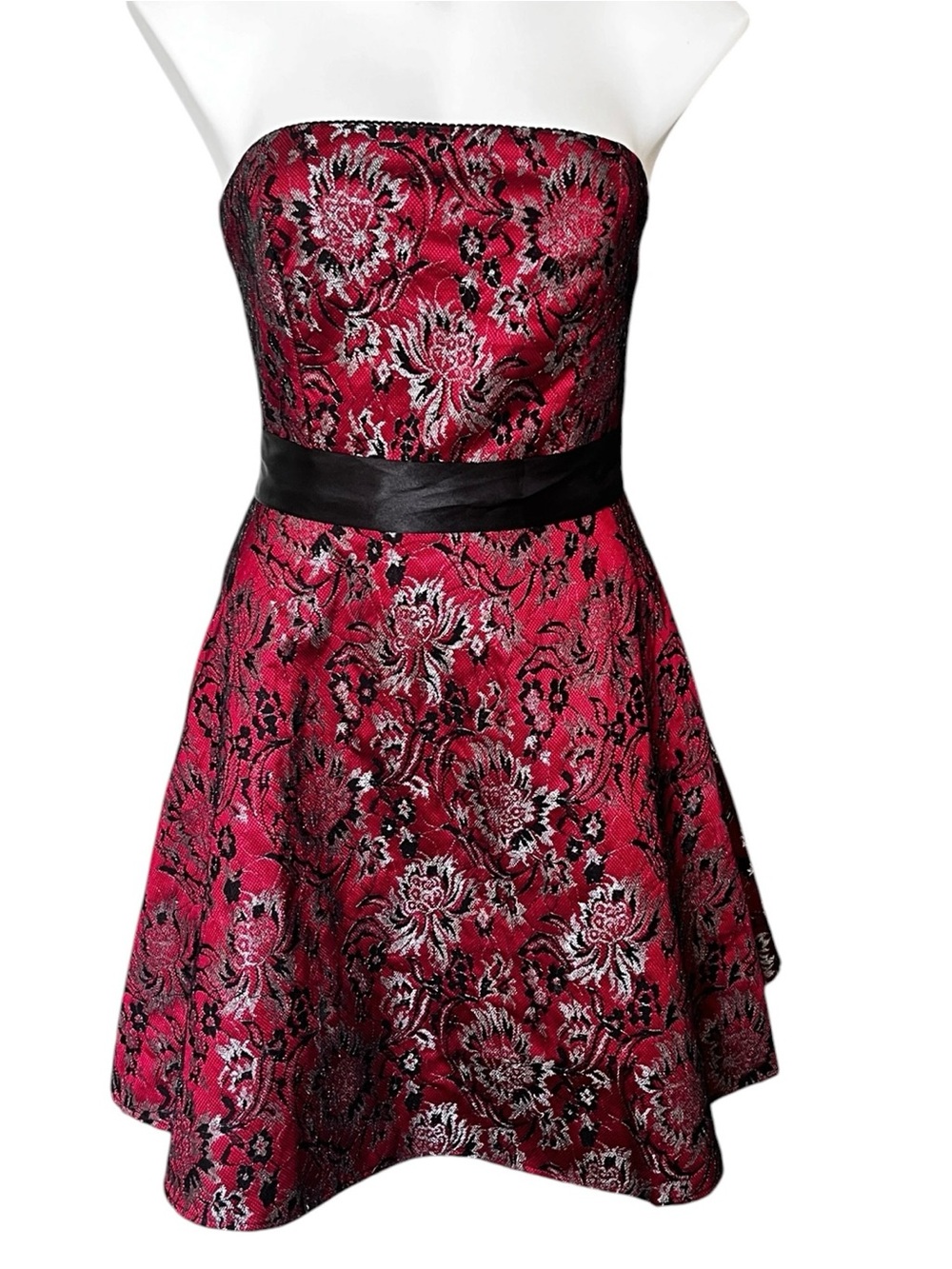 Va Va Voom Strapless Floral Jacquard Dress Red Black Silver Size Medium